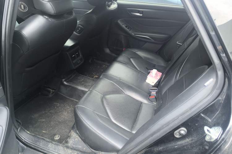Used Toyota Avalon 2021 2.5L Luxury Edition Interior 4