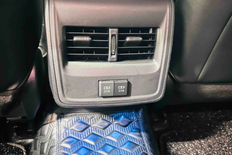 Used Toyota Avalon 2021 2.5L Luxury Edition Interior 5