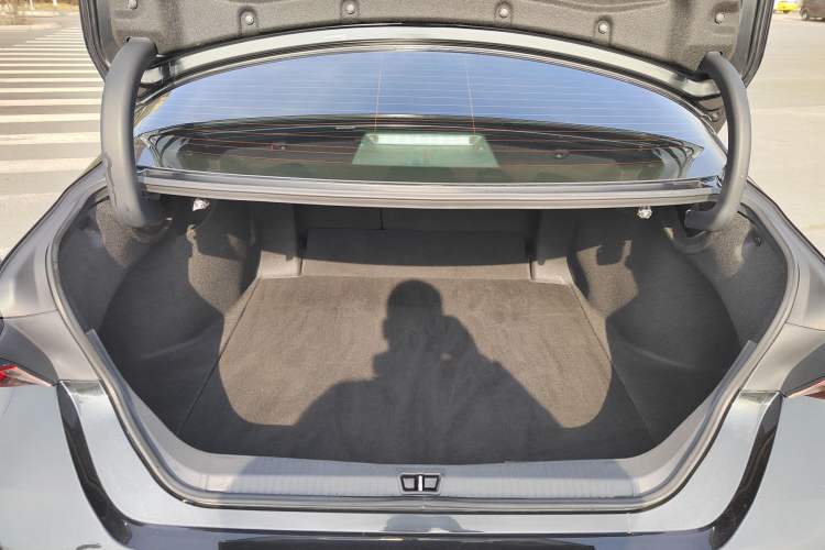 Used Toyota Avalon 2021 2.5L Luxury Edition Interior 8