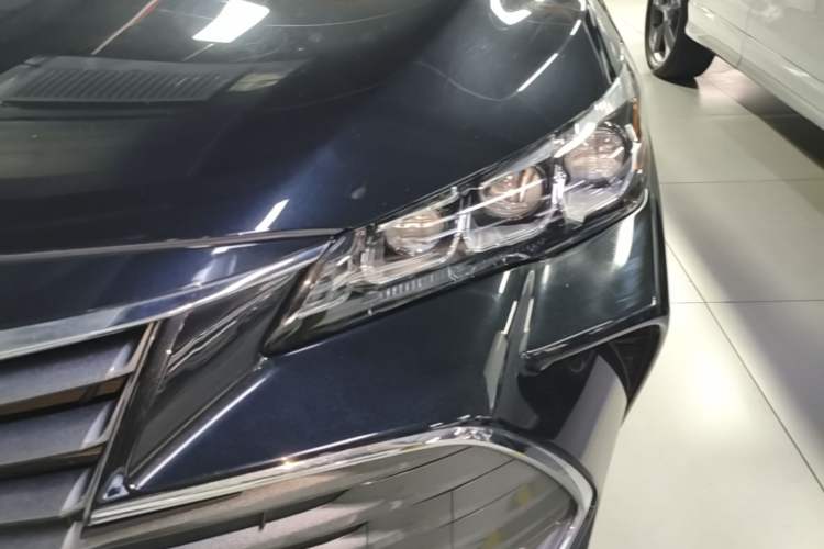 Used Toyota Avalon 2021 2.5L Luxury Edition Left Front Headlight