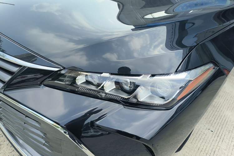 Used Toyota Avalon 2021 2.5L Luxury Edition Left Front Headlight