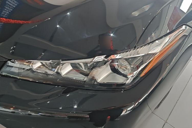 Used Toyota Avalon 2021 2.5L Luxury Edition Left Front Headlight