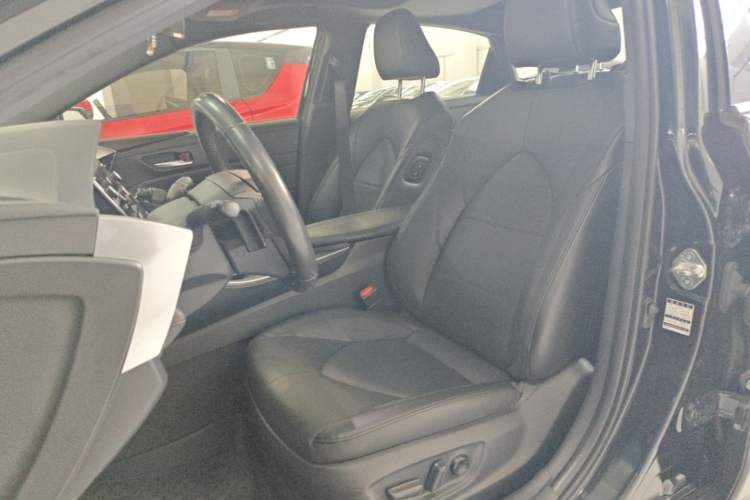 Used Toyota Avalon 2021 2.5L Luxury Edition Left Front Seat