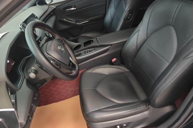 Used Toyota Avalon 2021 2.5L Luxury Edition Left Front Seat