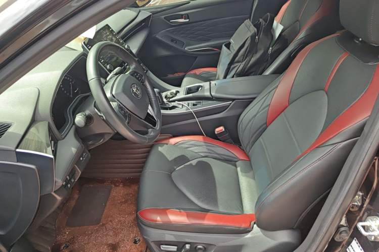 Used Toyota Avalon 2021 2.5L Touring Prestige SPORT Edition Left Front Seat