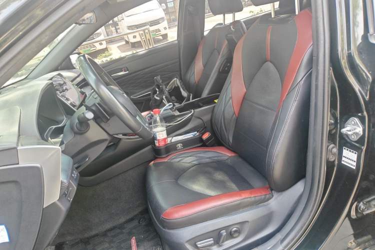 Used Toyota Avalon 2021 2.5L Touring Prestige SPORT Edition Left Front Seat