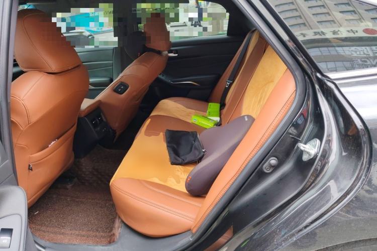 Used Toyota Avalon 2021 2.5L Luxury Edition Left Rear Seat