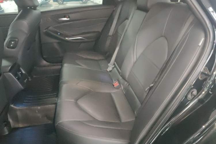 Used Toyota Avalon 2021 2.5L Luxury Edition Left Rear Seat