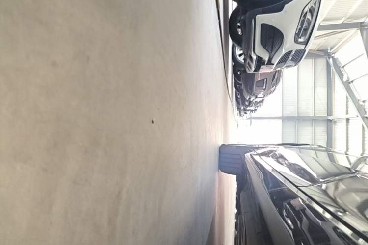Used Toyota Avalon 2021 2.5L Luxury Edition Left Side Sill