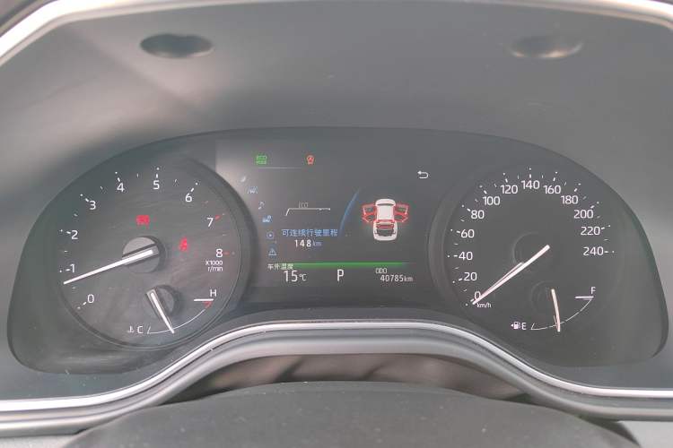 Used Toyota Avalon 2021 2.5L Luxury Edition Odometer Close Up