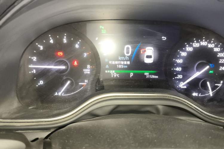 Used Toyota Avalon 2021 2.5L Luxury Edition Odometer Close Up