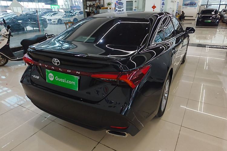 Used Toyota Avalon 2021 2.5L Luxury Edition Rear Right 45 Deg