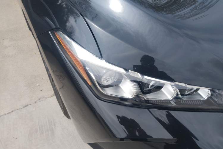 Used Toyota Avalon 2021 2.5L Touring Prestige SPORT Edition Right Front Headlight