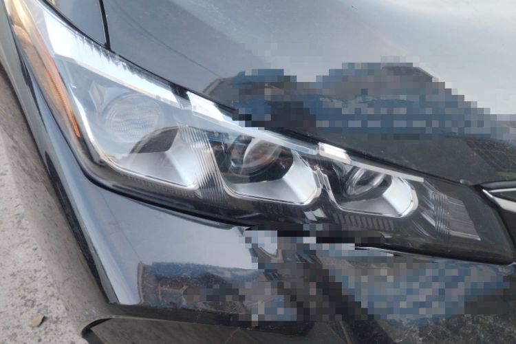 Used Toyota Avalon 2021 2.5L Luxury Edition Right Front Headlight