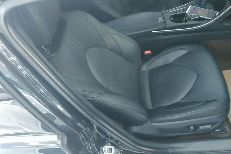 Used Toyota Avalon 2021 2.5L Luxury Edition Right Front Seat