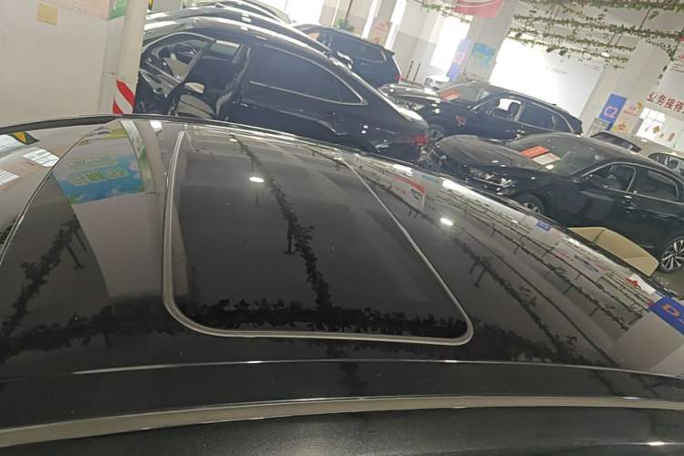 Used Toyota Avalon 2021 2.5L Luxury Edition Roof