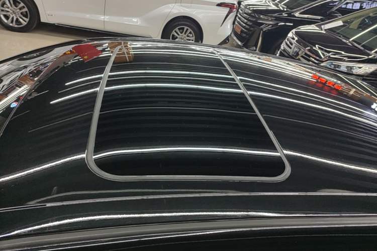 Used Toyota Avalon 2021 2.5L Luxury Edition Roof