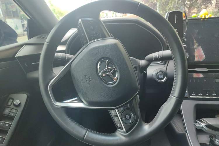 Used Toyota Avalon 2021 2.5L Luxury Edition Steering Wheel