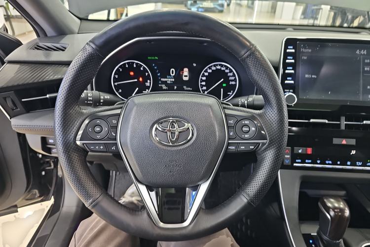 Used Toyota Avalon 2021 2.5L Touring Prestige SPORT Edition Steering Wheel