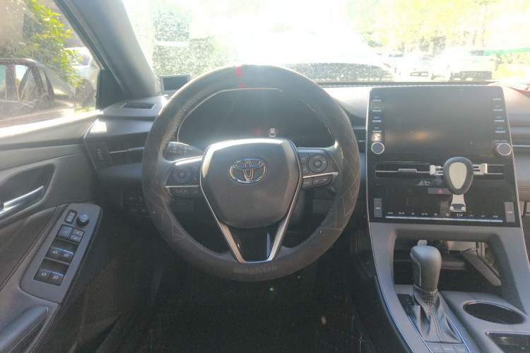 Used Toyota Avalon 2021 2.5L Luxury Edition Steering Wheel