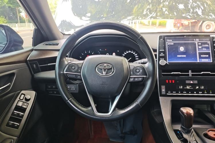 Used Toyota Avalon 2021 2.5L Luxury Edition Steering Wheel