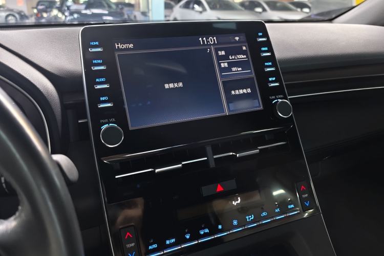 Used Toyota Avalon 2021 2.5L Luxury Edition Interior 3