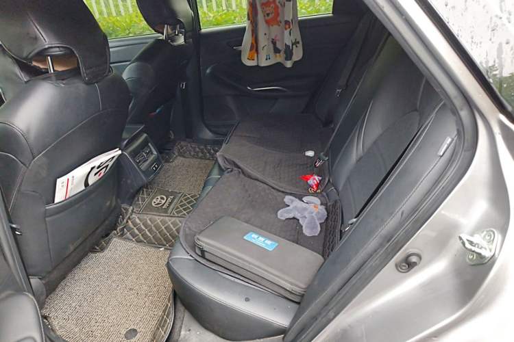 Used Toyota Avalon 2021 2.5L Luxury Edition Left Rear Seat