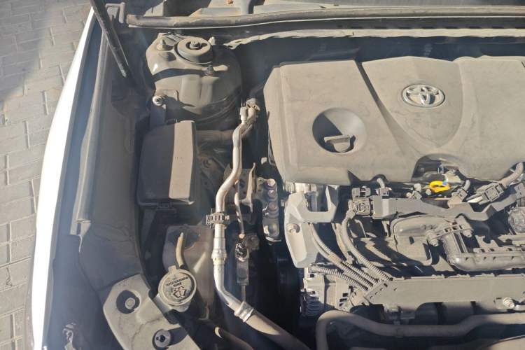 Used Toyota Avalon 2021 2.5L Touring Prestige SPORT Edition Engine Bay Right