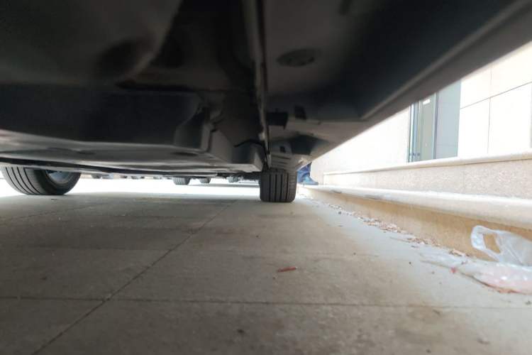 Used Toyota Avalon 2021 2.5L Touring Prestige SPORT Edition Chassis Rear Right