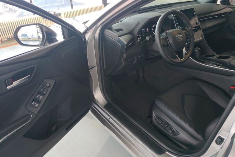 Used Toyota Avalon 2021 2.5L Luxury Edition Driver Seat