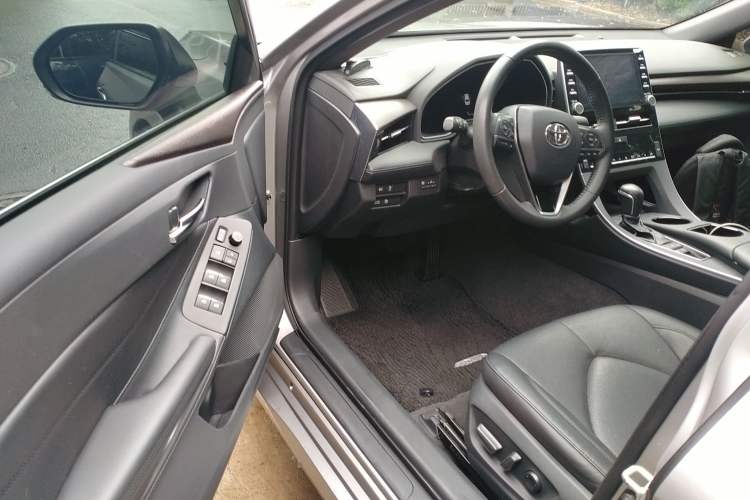 Used Toyota Avalon 2021 2.5L Luxury Edition Driver Seat