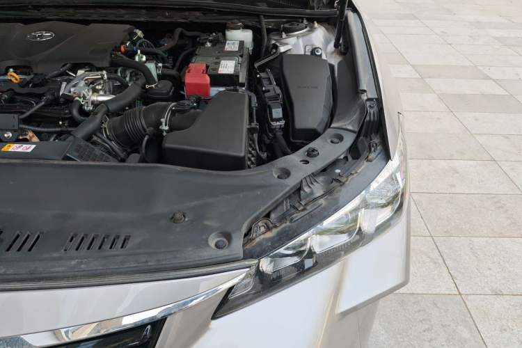 Used Toyota Avalon 2021 2.5L Touring Prestige SPORT Edition Engine Bay Left