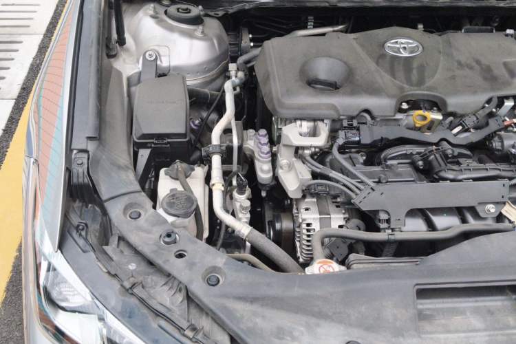 Used Toyota Avalon 2021 2.5L Luxury Edition Engine Bay Right
