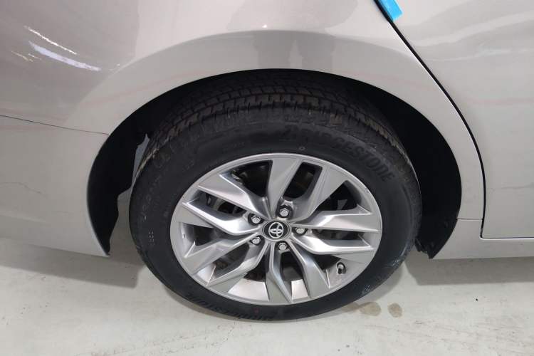 Used Toyota Avalon 2021 2.5L Luxury Edition Exterior 5