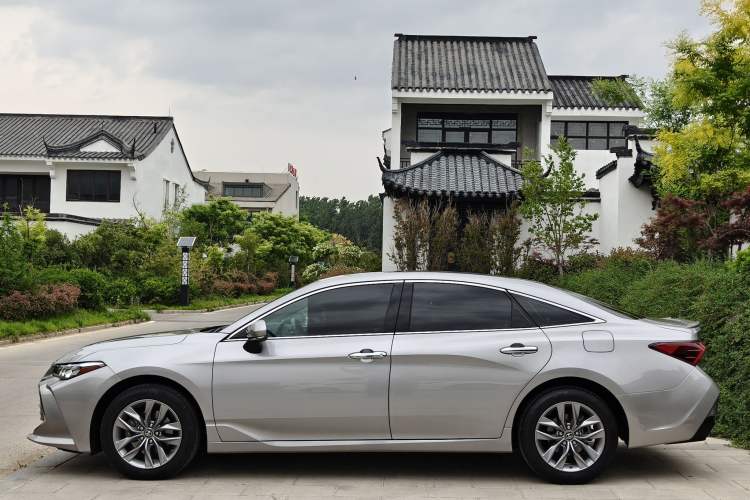 Used Toyota Avalon 2021 2.5L Luxury Edition Exterior 6