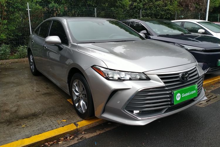 Used Toyota Avalon 2021 2.5L Luxury Edition Front Right 45 Deg