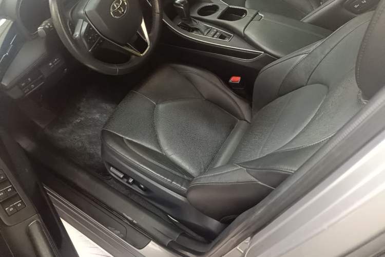 Used Toyota Avalon 2021 2.5L Luxury Edition Left Front Seat