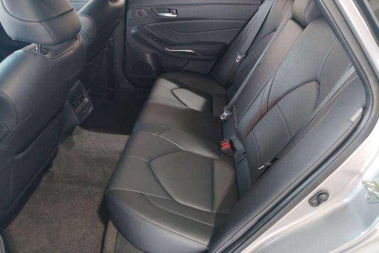 Used Toyota Avalon 2021 2.5L Luxury Edition Left Rear Seat