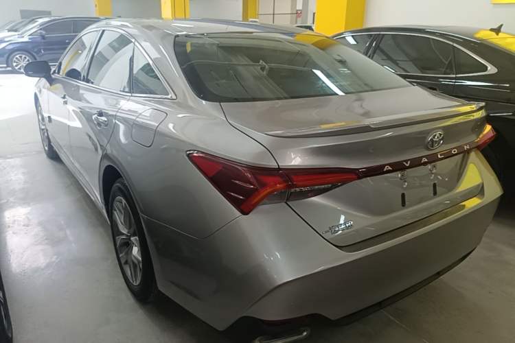 Used Toyota Avalon 2021 2.5L Luxury Edition Rear Left 45 Deg