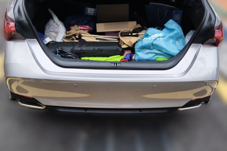 Used Toyota Avalon 2021 2.5L Luxury Edition Trunk