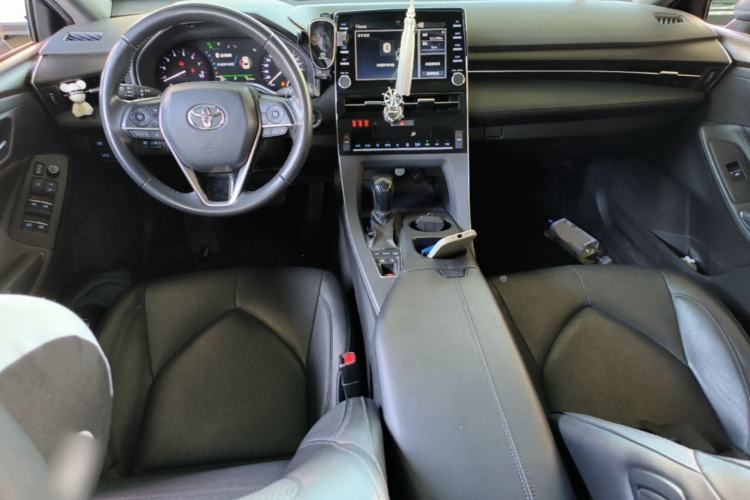 Used Toyota Avalon 2021 2.5L Luxury Edition Center Console