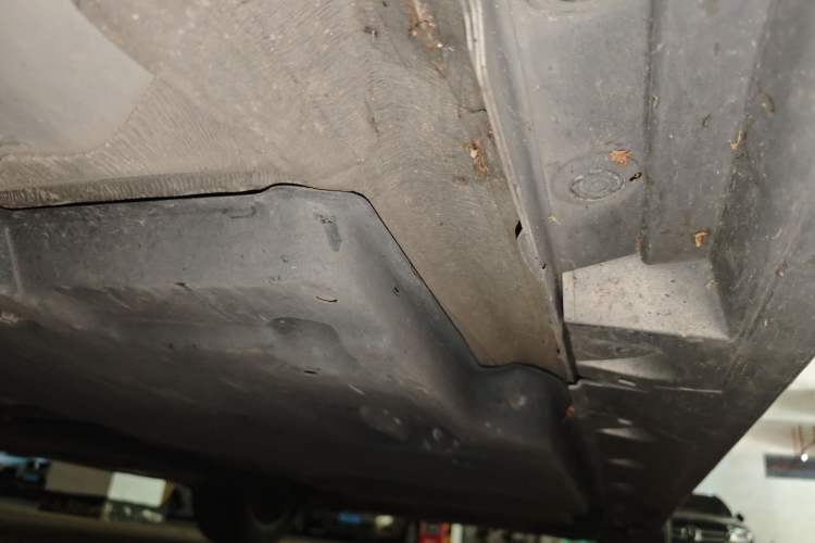 Used Toyota Avalon 2021 2.5L Luxury Edition Chassis Front Left