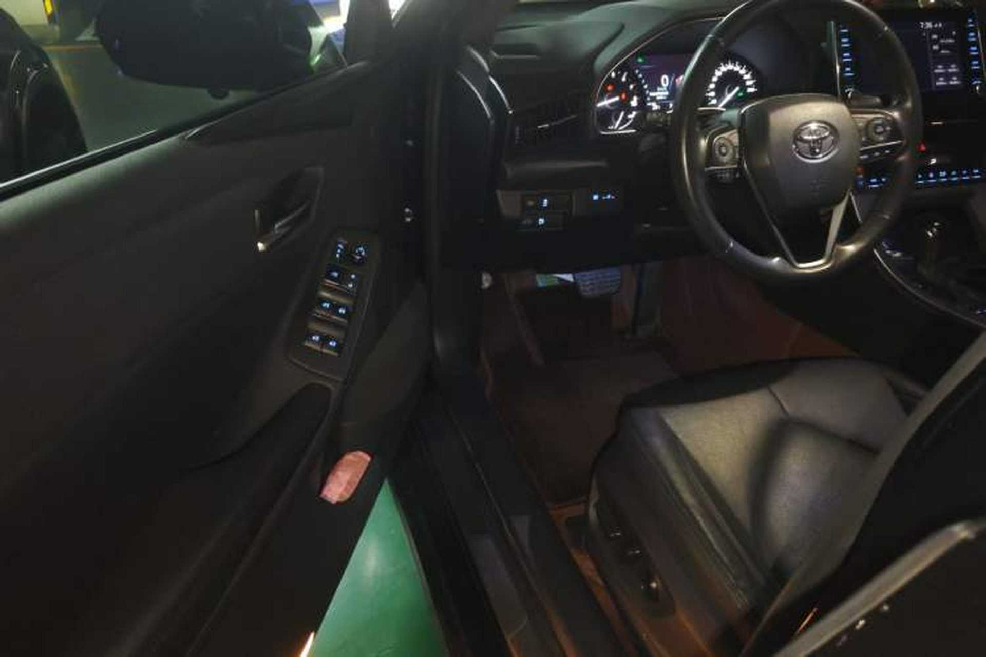 Used Toyota Avalon 2021 2.5L Luxury Edition Driver Seat