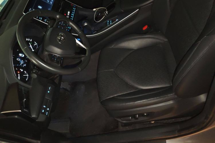Used Toyota Avalon 2021 2.5L Luxury Edition Left Front Seat
