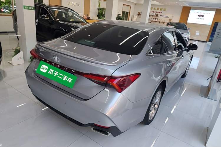 Used Toyota Avalon 2021 2.5L Luxury Edition Rear Right 45 Deg