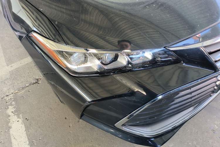 Used Toyota Avalon 2021 2.5L Luxury Edition Right Front Headlight
