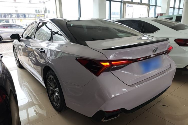 Used Toyota Avalon 2021 2.5L Luxury Edition Rear Left 45 Deg