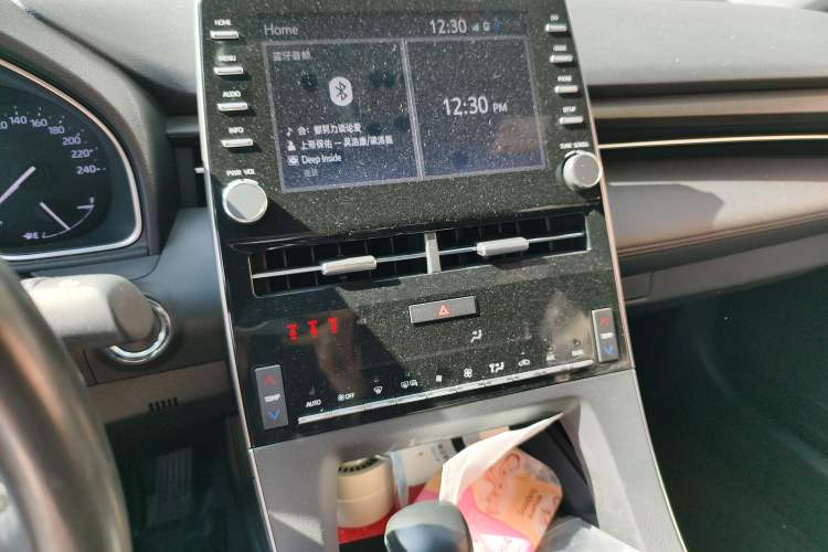 Used Toyota Avalon 2021 2.5L Luxury Edition Audio And AC Panel