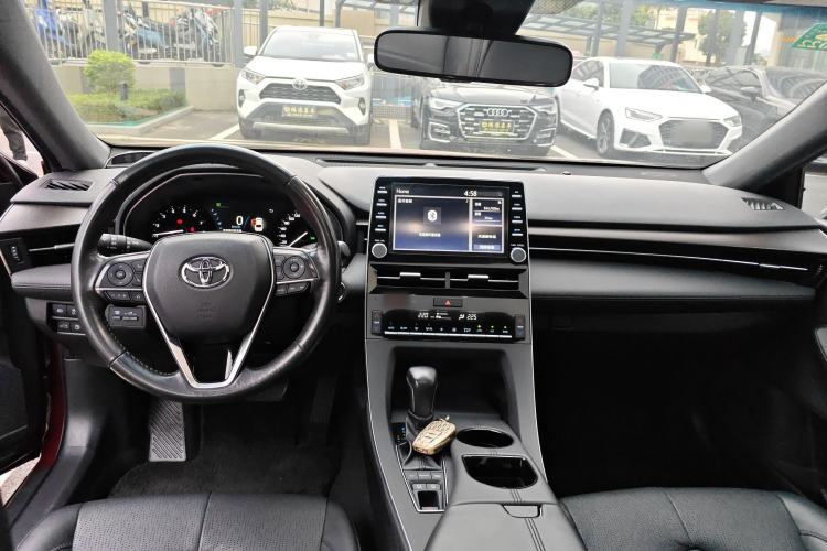 Used Toyota Avalon 2021 2.5L Luxury Edition Center Console