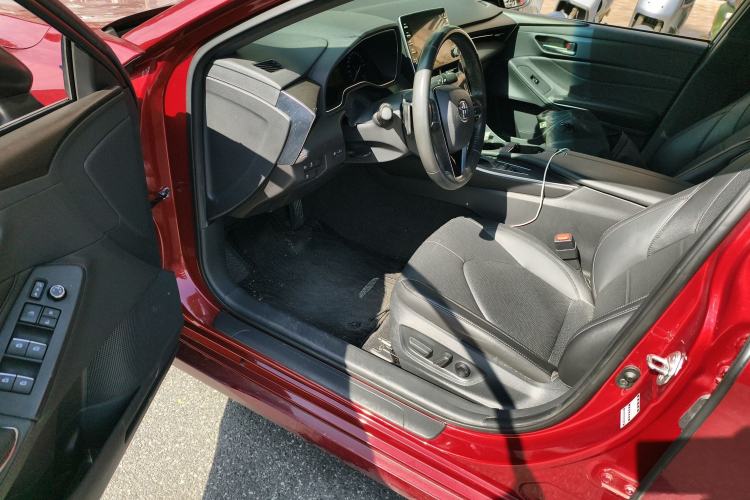 Used Toyota Avalon 2021 2.5L Luxury Edition Driver Seat